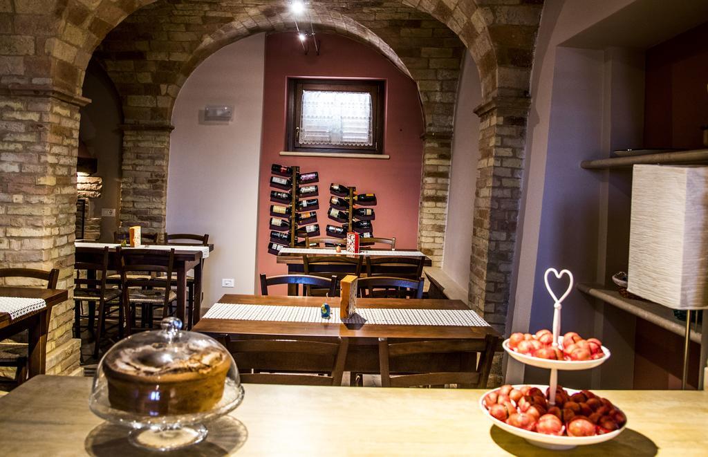 Dimora Rosso Piceno Bed & Breakfast Offida Exterior foto